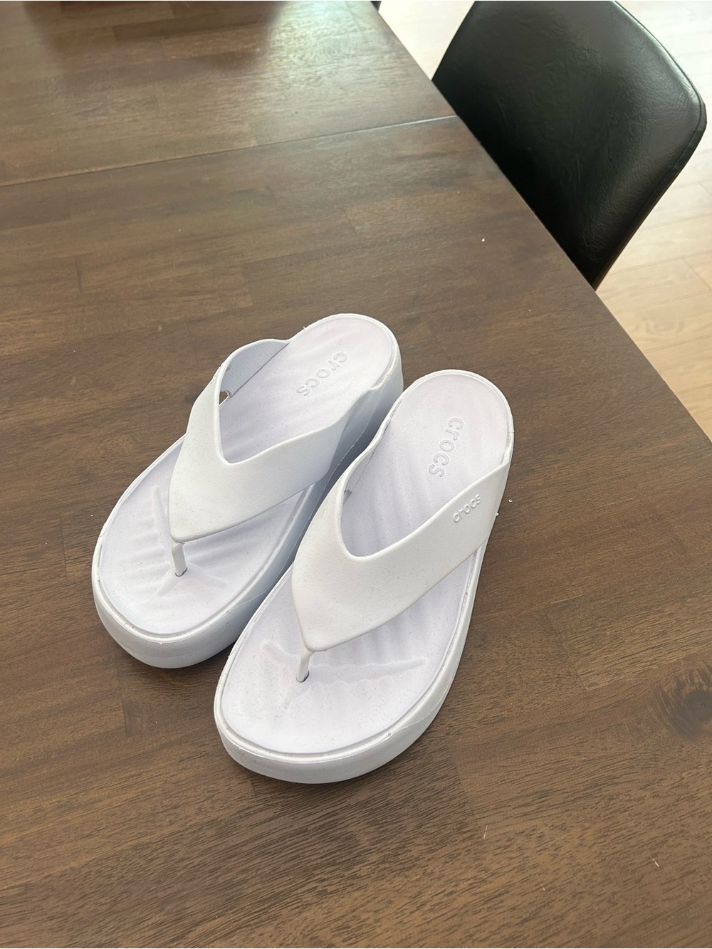 CROCS Women's White Platform Thong Sandals